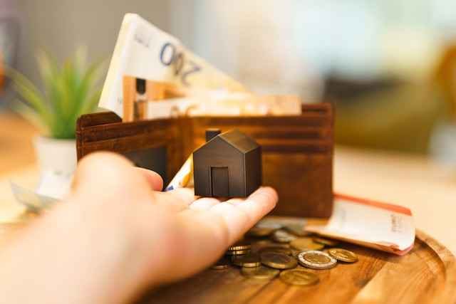 Does Net Worth Include Home? Understanding Your True Financial Picture