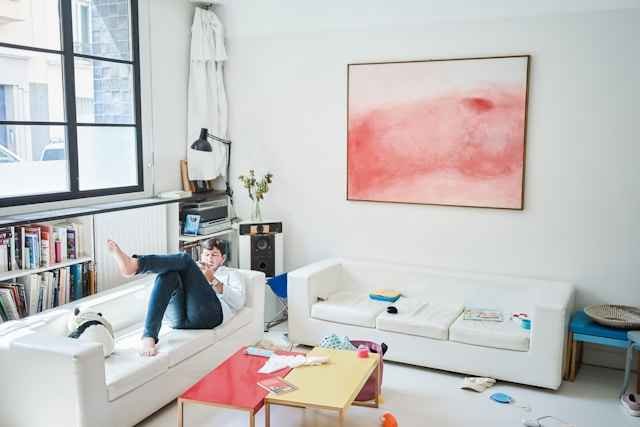 Julia at Home: Your Guide to Cozy, Stylish, and Functional Living