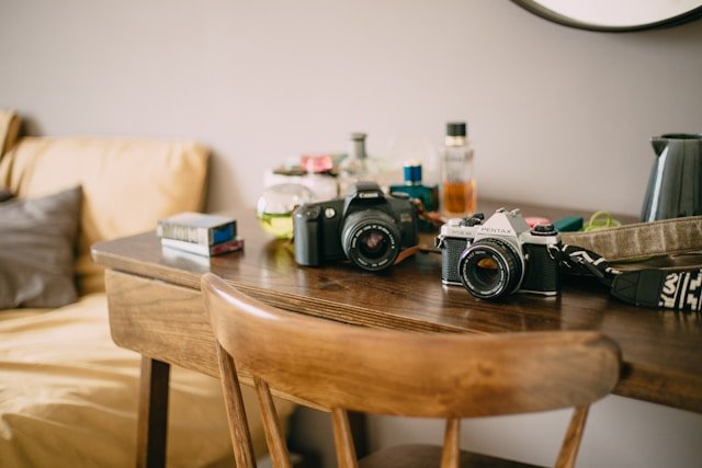 The Ultimate Guide to Capturing Home Techniques, Tips, and Tools for Perfect Shots