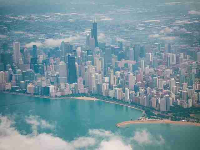 Sweet Home Chicago Lyrics: Exploring the Blues Classic That Defines a City