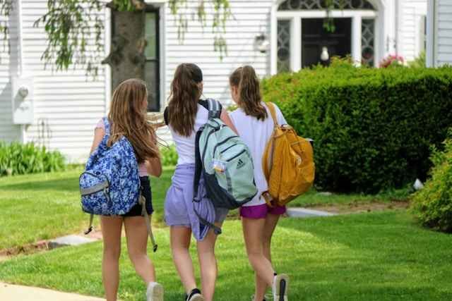 Sweet Home Middle School: Programs, Enrollment & Reviews (2025 Guide)